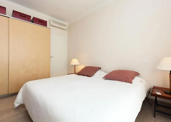 Apartment 3 Pieces En Centre-ville, Proche Croisette&palais - 3 Pieces En Centre-ville, Proche Croisette&palais Mae-1833 *