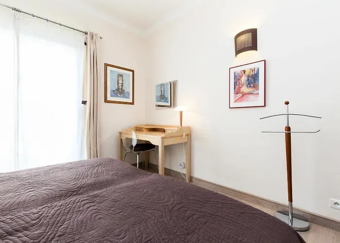 Apartment 3 Pieces En Centre-ville, Proche Croisette&palais - 3 Pieces En Centre-ville, Proche Croisette&palais Mae-1833 *